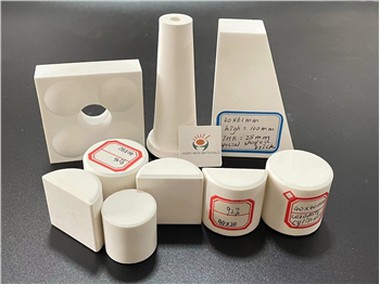 เรามีผลิตภัณฑ์เซรามิกอลูมินาชนิดใด?